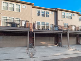 2665 Helmsdale Cir, Rochester Hills, MI 48307, USA Photo 3