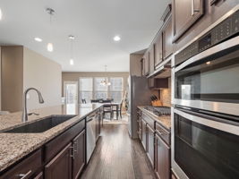 2665 Helmsdale Cir, Rochester Hills, MI 48307, USA Photo 12