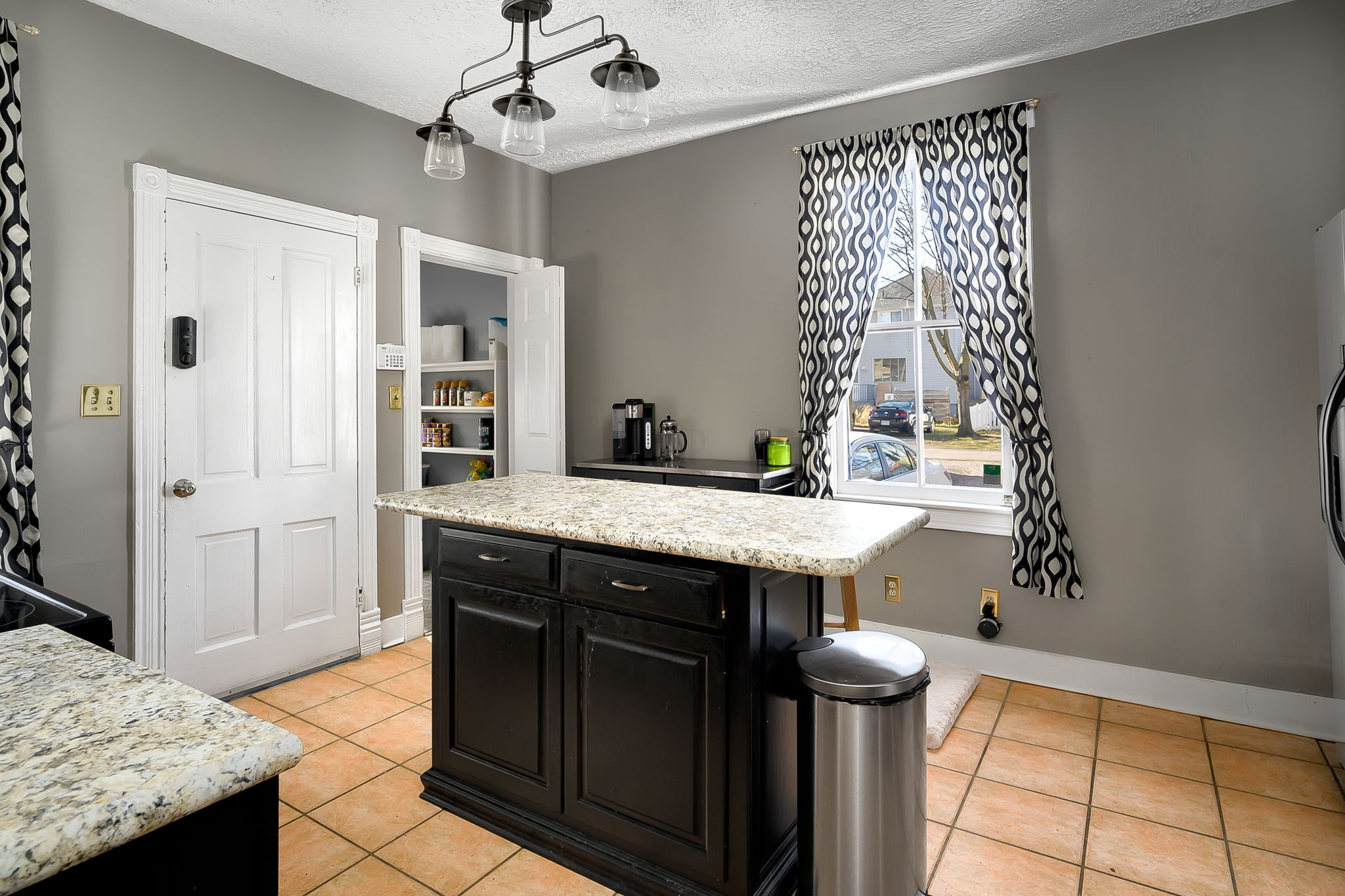 365 National Ave, Winchester, VA 22601, US Photo 10