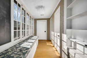 365 National Ave, Winchester, VA 22601, US Photo 21