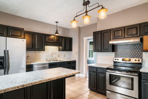 365 National Ave, Winchester, VA 22601, US Photo 6