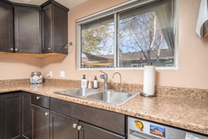 5531 Cornwall Ave, Riverside, CA 92506, US Photo 50