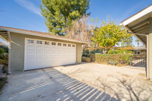 5531 Cornwall Ave, Riverside, CA 92506, US Photo 46