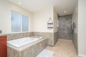 5531 Cornwall Ave, Riverside, CA 92506, US Photo 33