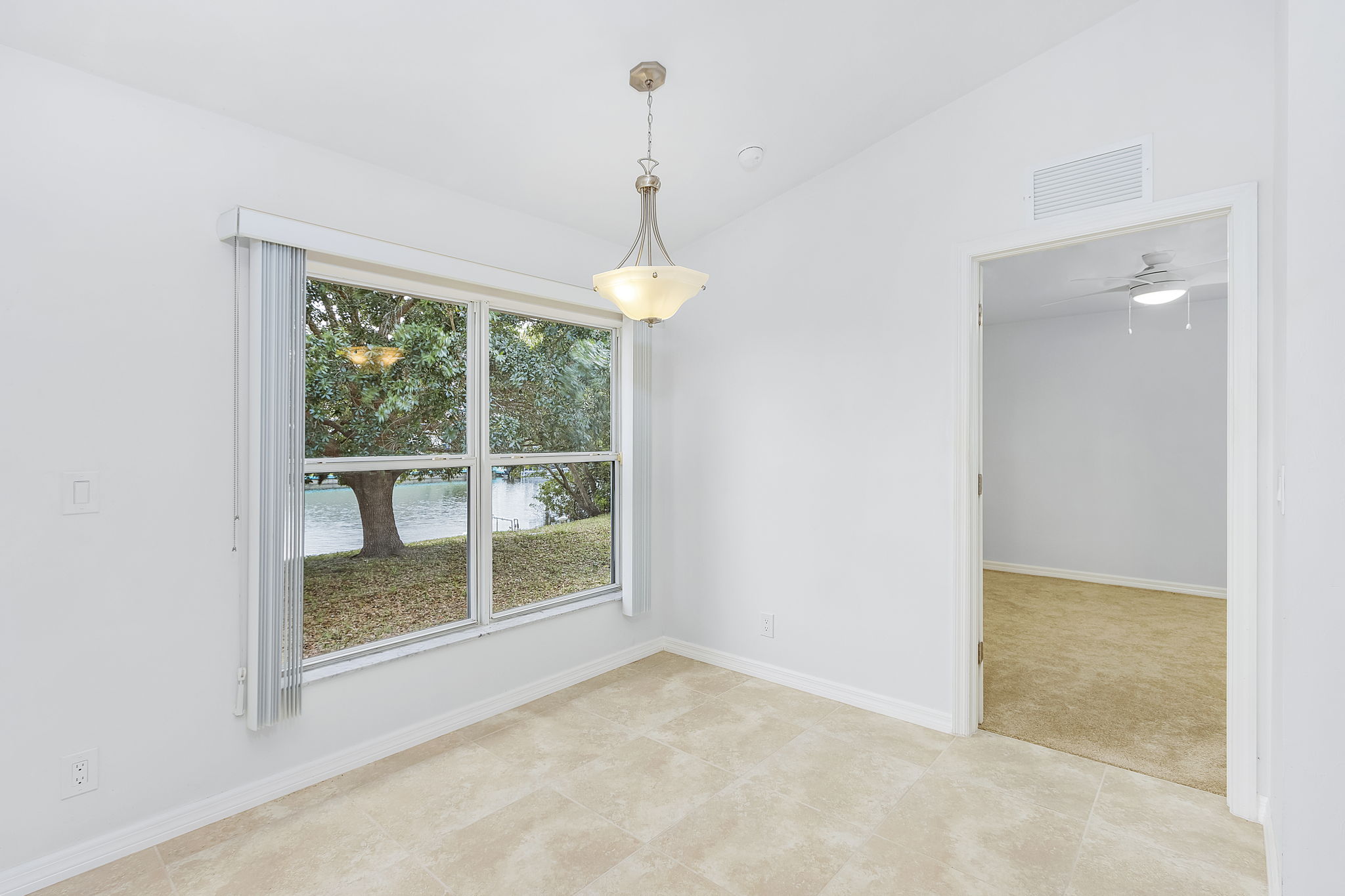 2708 NW 4th St, Cape Coral, FL 33993, US Photo 18