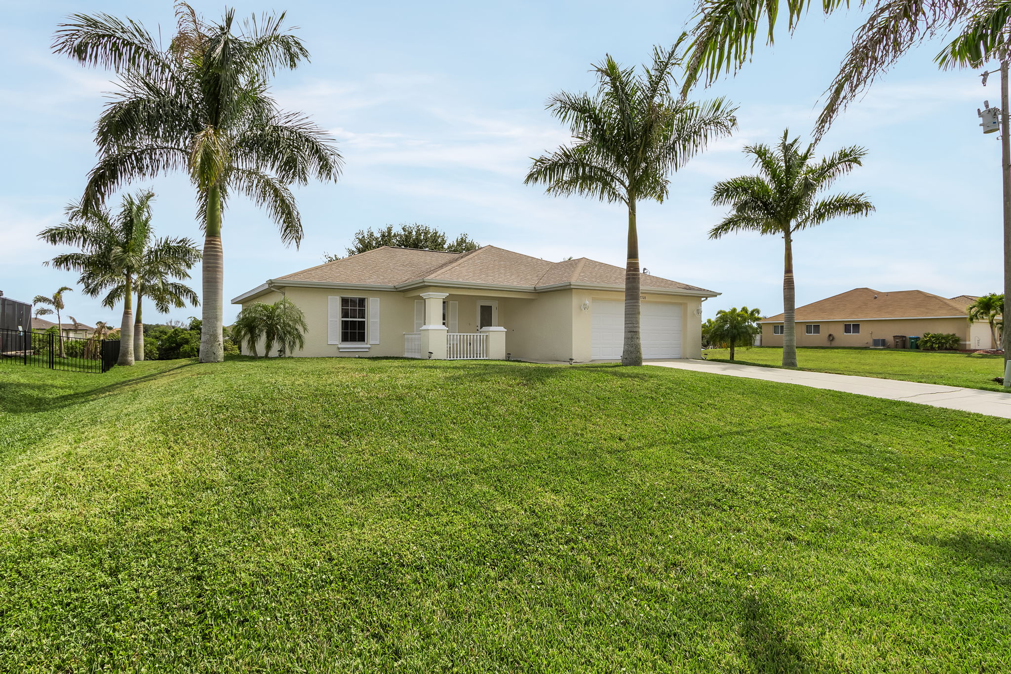 2708 NW 4th St, Cape Coral, FL 33993, US Photo 3