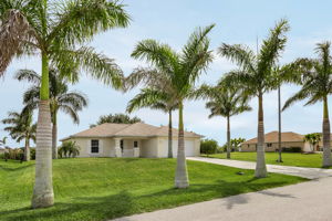 2708 NW 4th St, Cape Coral, FL 33993, US Photo 4