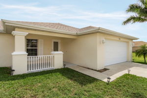 2708 NW 4th St, Cape Coral, FL 33993, US Photo 5