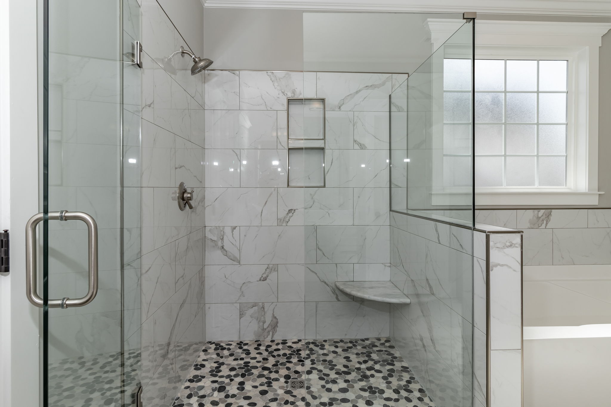 Owner's En-Suite Bath