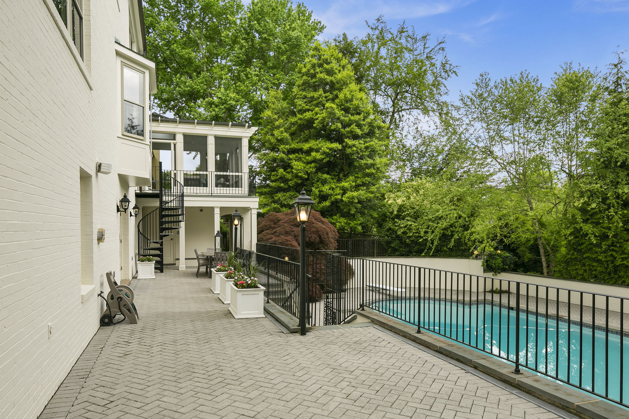 3217 Farmington Dr, Chevy Chase, MD 20815, US Photo 67