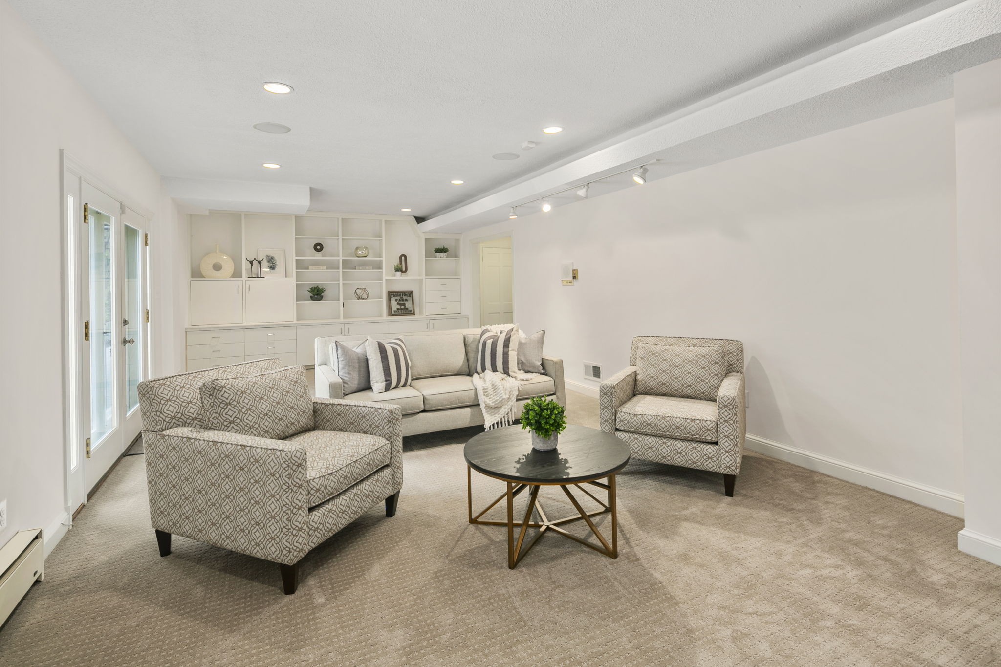 3217 Farmington Dr, Chevy Chase, MD 20815, US Photo 61