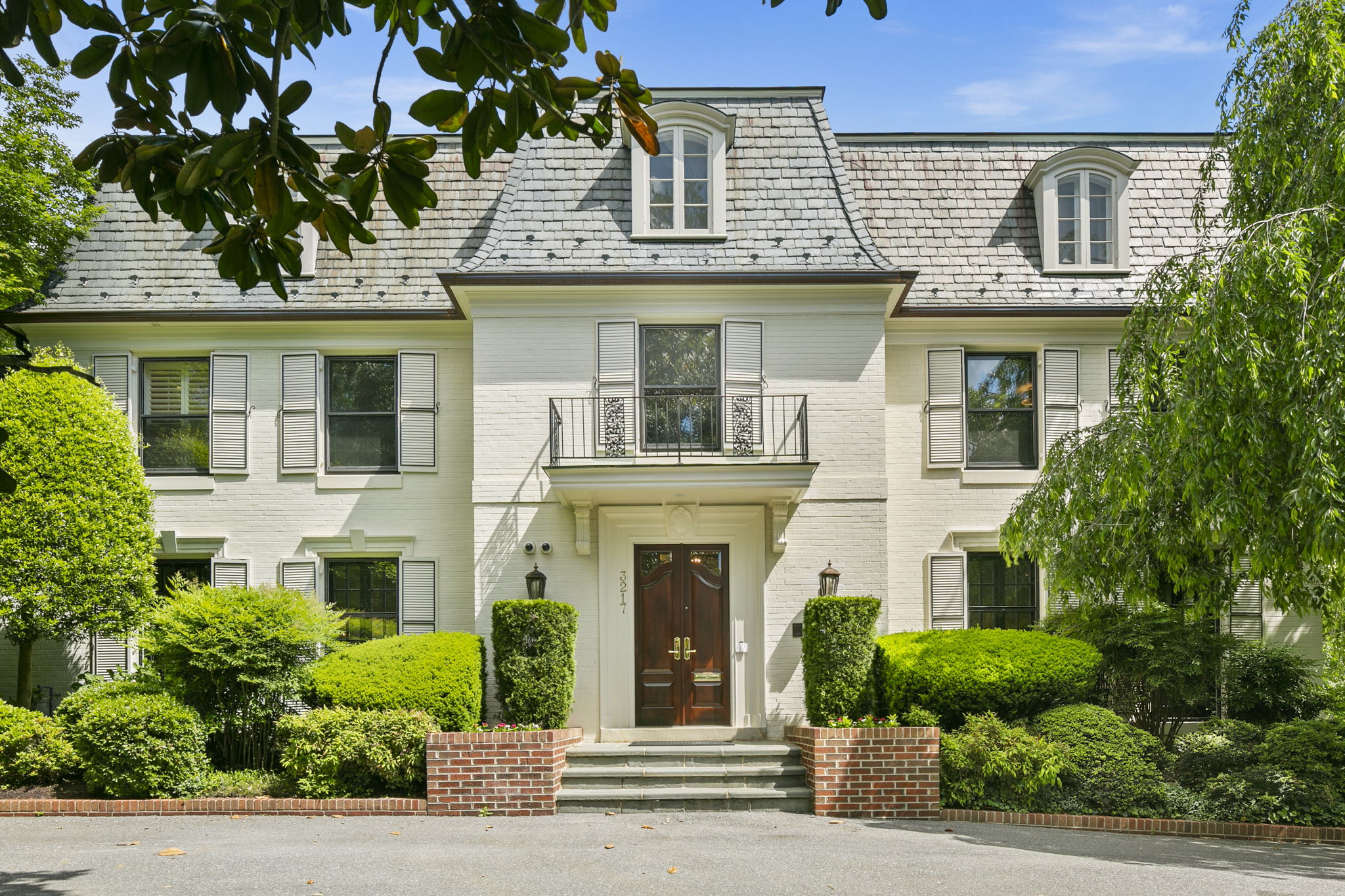 3217 Farmington Dr, Chevy Chase, MD 20815, US Photo 8