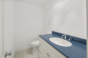 3217 Farmington Dr, Chevy Chase, MD 20815, US Photo 62