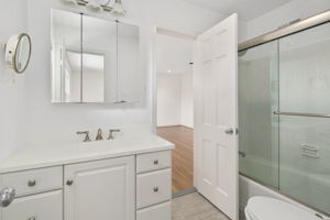 3217 Farmington Dr, Chevy Chase, MD 20815, US Photo 34