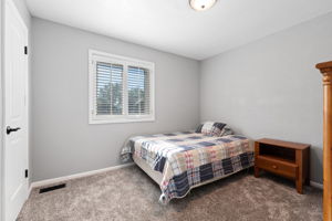 9782 Meade Cir, Westminster, CO 80031, US Photo 19