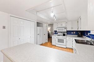 9782 Meade Cir, Westminster, CO 80031, US Photo 9