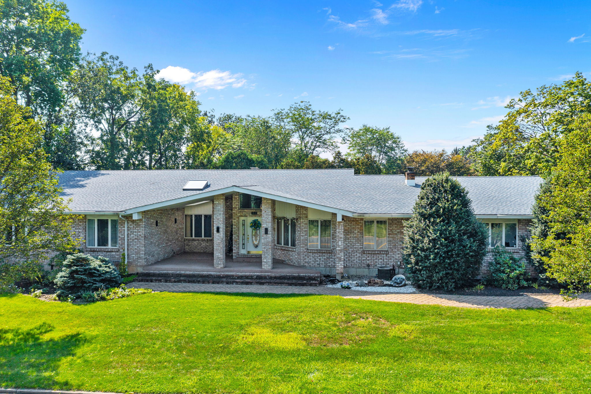 1390 Springhouse Rd, Allentown, PA 18104 AA Aerial Imaging LLC