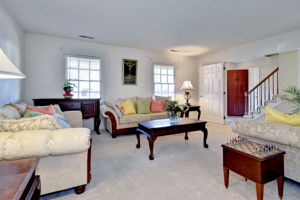 408 Peachtree Ln, Yorktown, VA 23693, US Photo 7