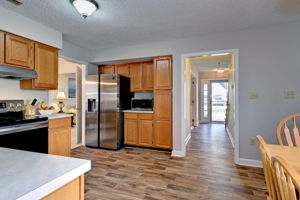 408 Peachtree Ln, Yorktown, VA 23693, US Photo 15