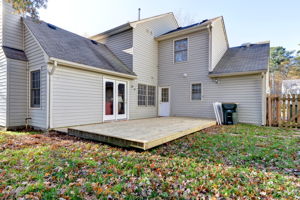 408 Peachtree Ln, Yorktown, VA 23693, US Photo 33