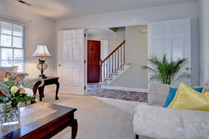 408 Peachtree Ln, Yorktown, VA 23693, US Photo 8