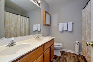 408 Peachtree Ln, Yorktown, VA 23693, US Photo 22