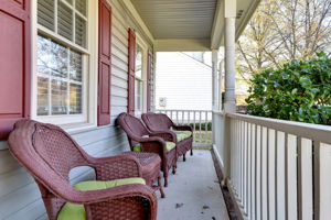 408 Peachtree Ln, Yorktown, VA 23693, US Photo 3