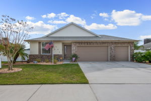 1205 Spotted Lilac Ln, Plant City, FL 33563, US Photo 1