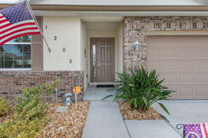 1205 Spotted Lilac Ln, Plant City, FL 33563, US Photo 2