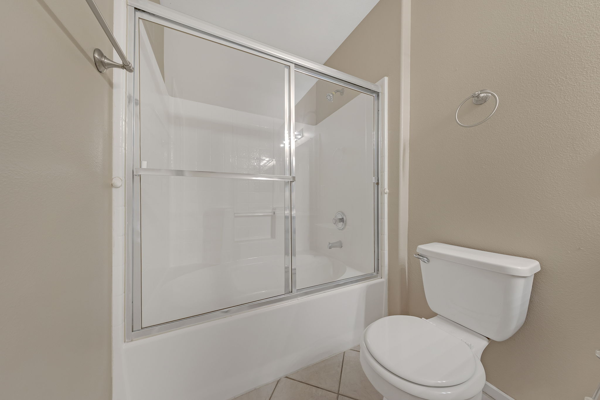 5710 E Tropicana Ave, Las Vegas, NV 89122, USA Photo 30