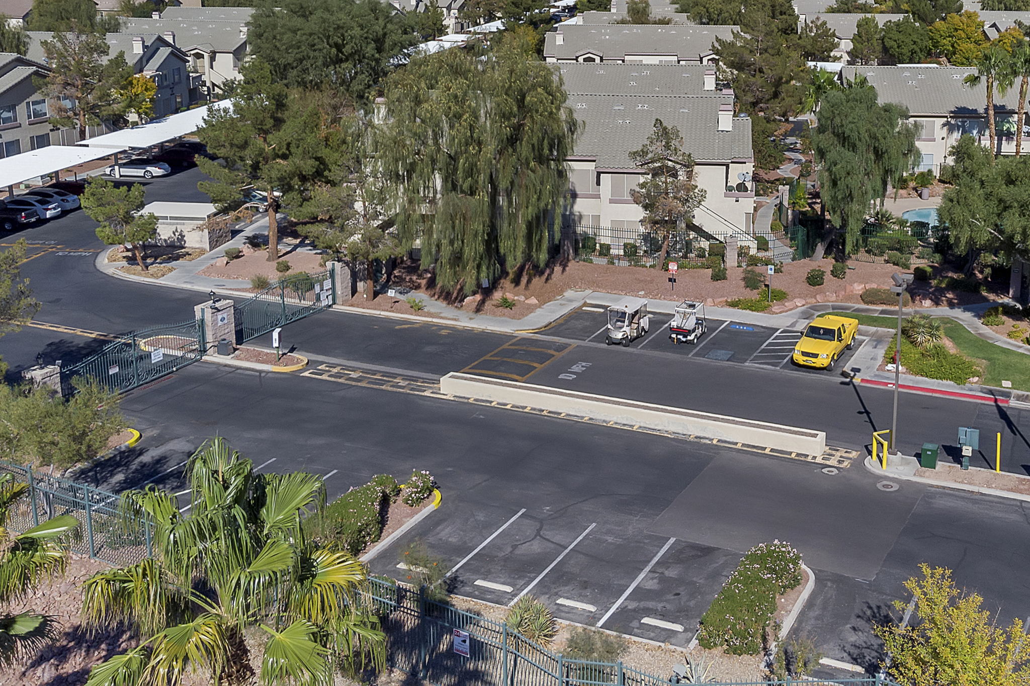 5710 E Tropicana Ave, Las Vegas, NV 89122, USA Photo 8
