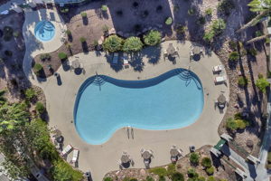 5710 E Tropicana Ave, Las Vegas, NV 89122, USA Photo 2