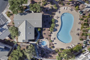5710 E Tropicana Ave, Las Vegas, NV 89122, USA Photo 1