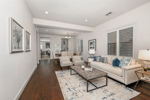 7505 Mindy Mae Ln, Dublin, CA 94568, US Photo 5