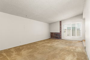 2214 Grafton St, Simi Valley, CA 93063, USA Photo 4