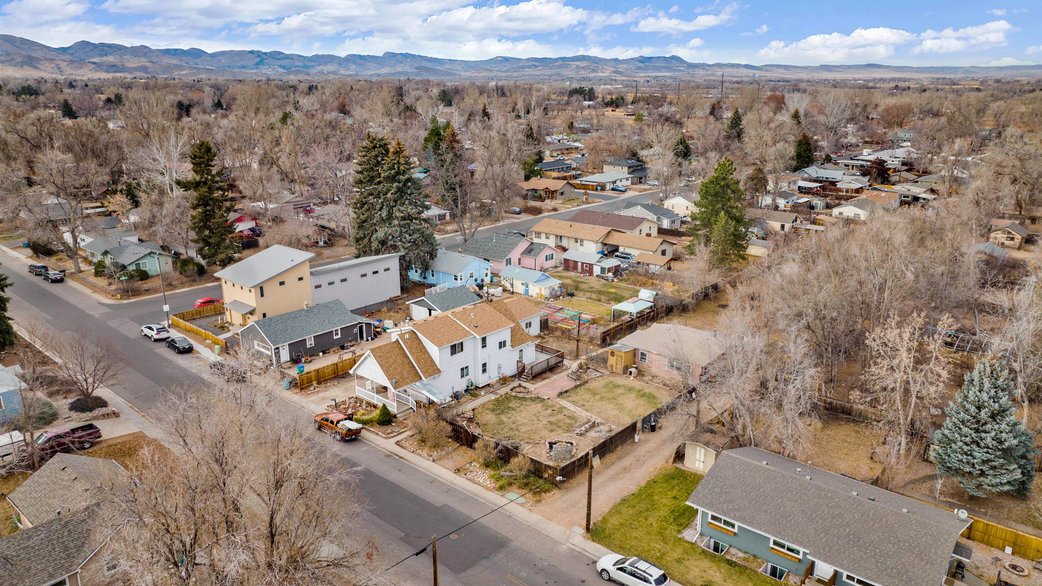 1116 Maple St, Fort Collins, CO 80521 Boxwood Photos