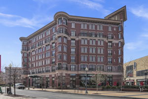 1390 Kenyon St NW #709, Washington, DC 20010, US Photo 3