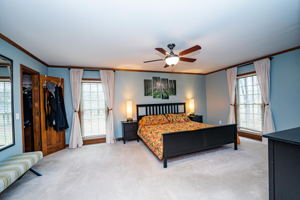  Photo 48