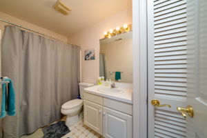 80 Olander Ln, Middletown, CT 06457, US Photo 54