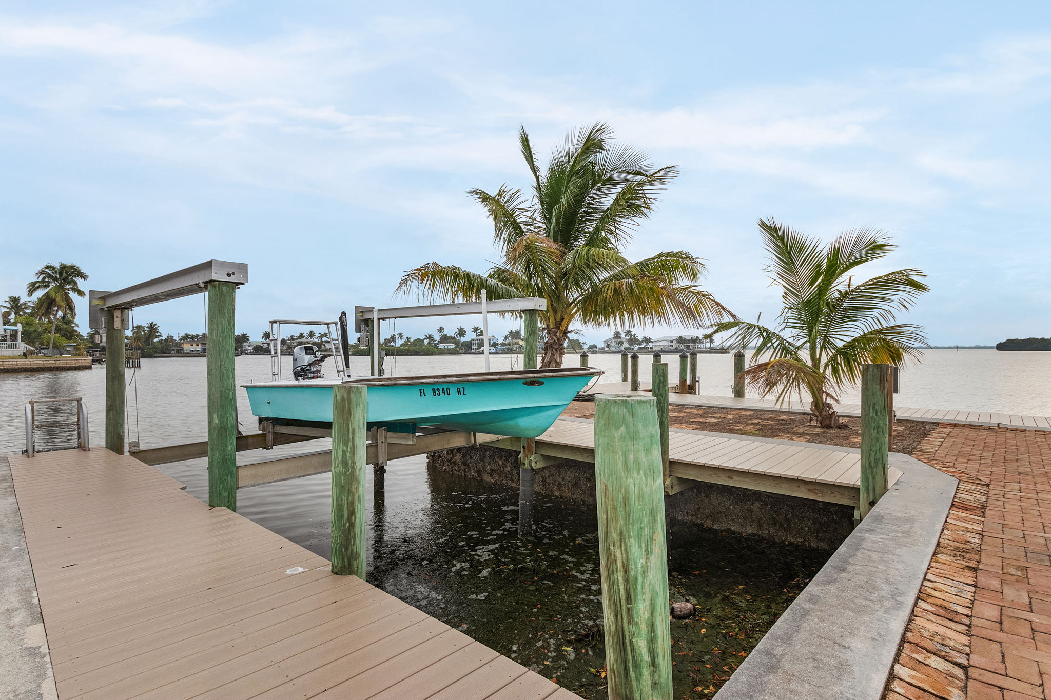 4811 Pine Island Rd, Matlacha, FL 33993, US Photo 3