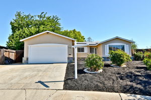 1110 Jewett Ave, Pittsburg, CA 94565, US Photo 0