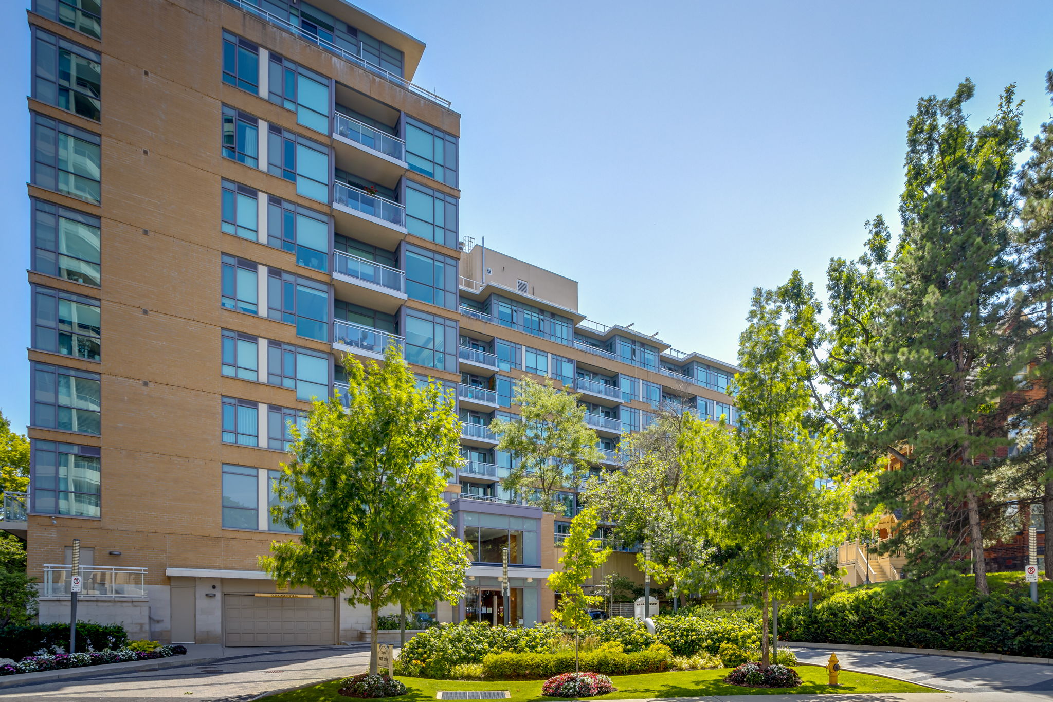 20 Gothic Ave - Unit 209, Toronto, ON M6P 1T5, CA Photo 3