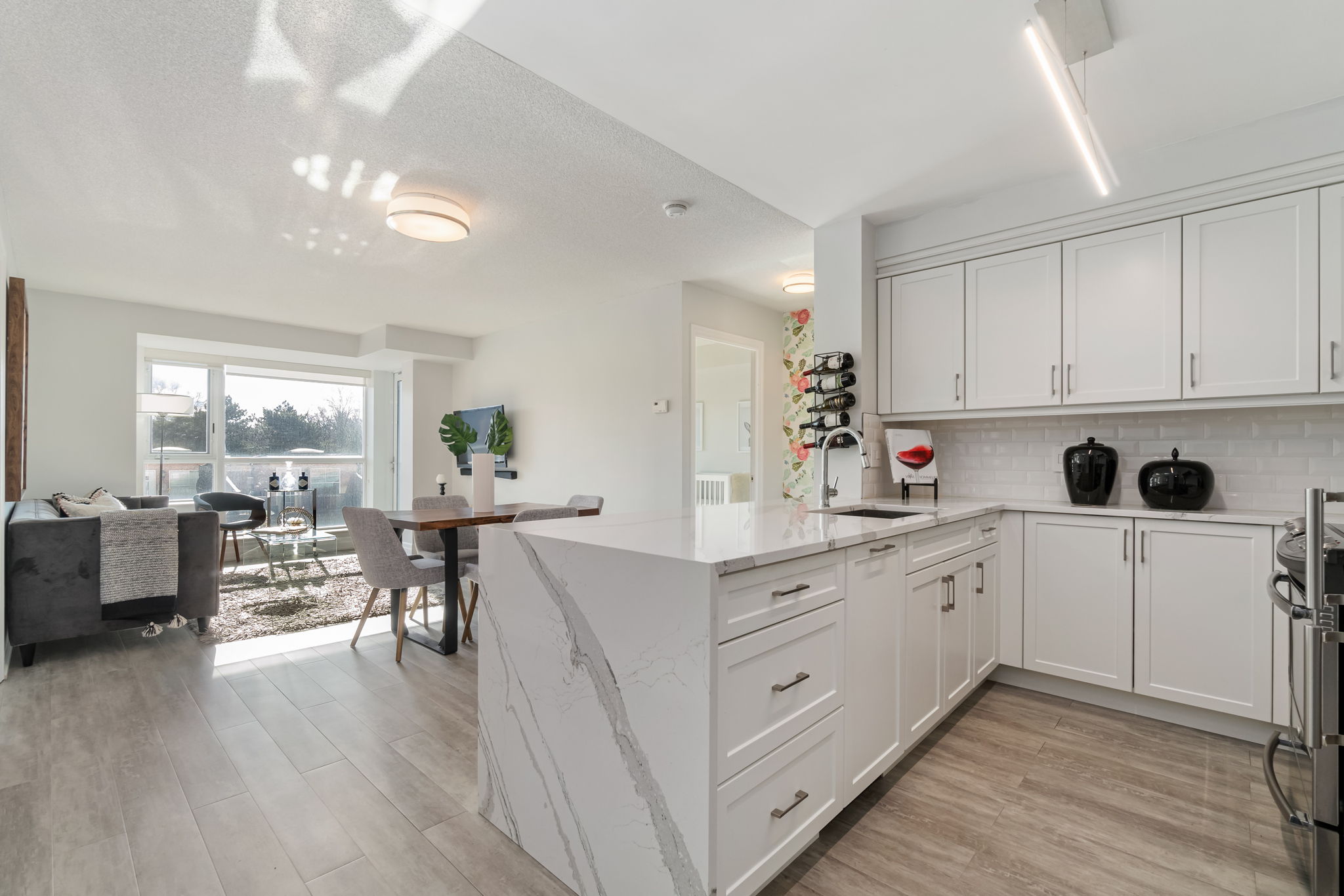 20 Gothic Ave - Unit 209, Toronto, ON M6P 1T5, CA Photo 4