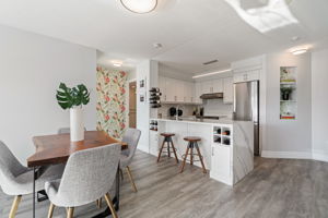 20 Gothic Ave - Unit 209, Toronto, ON M6P 1T5, CA Photo 6