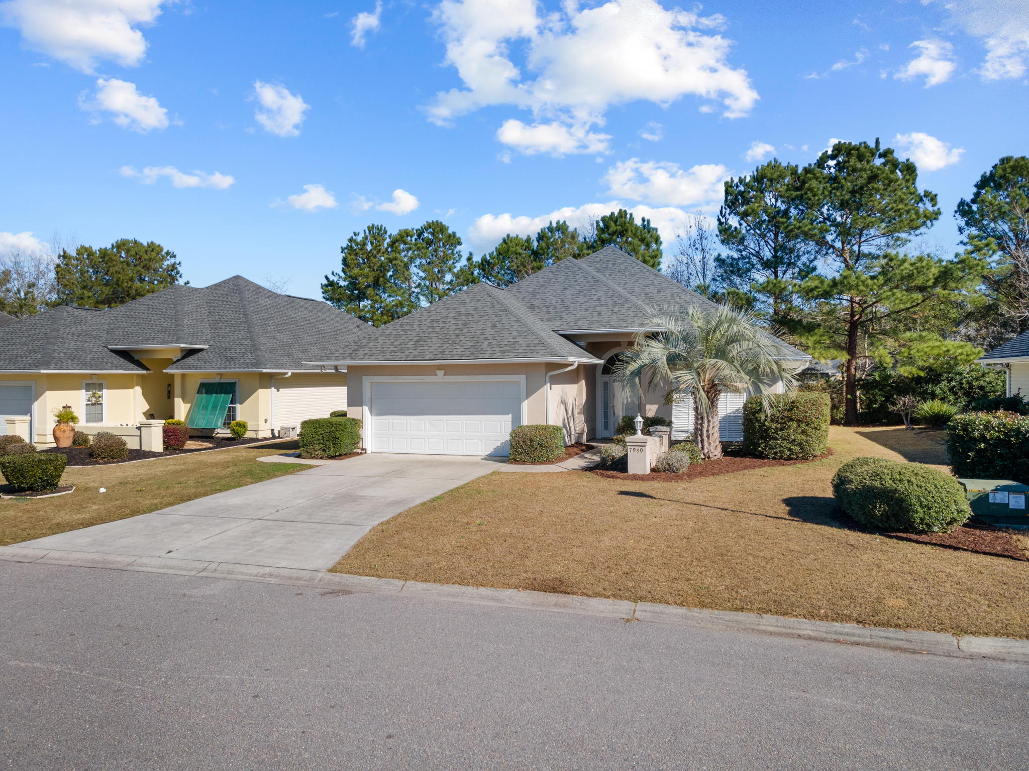 7990 Leeward Ln, Murrells Inlet, SC 29576, USA Photo 2