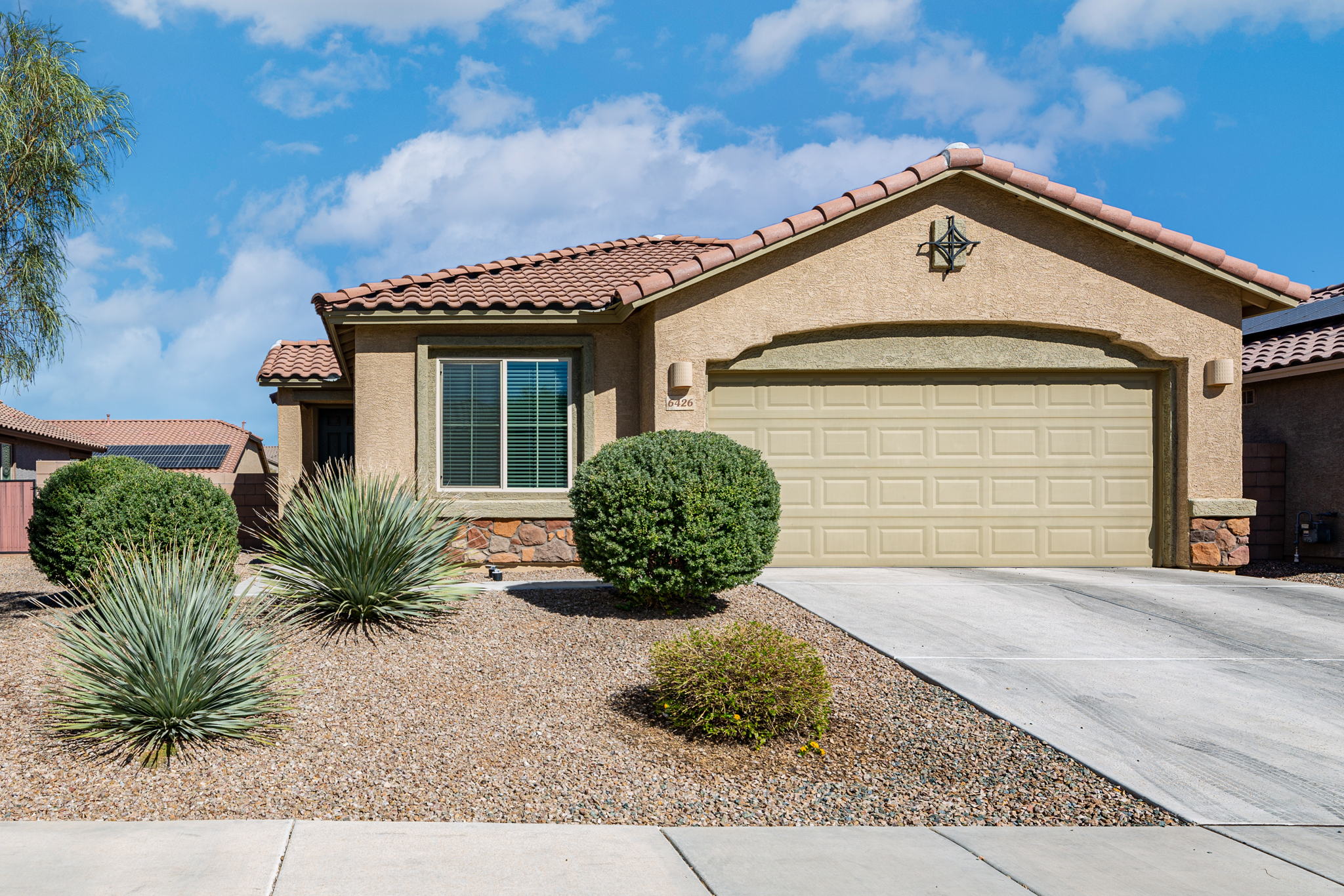 6426 W Willow Falls Way, Tucson, AZ 85757 ProShots LLC Real Estate Photography