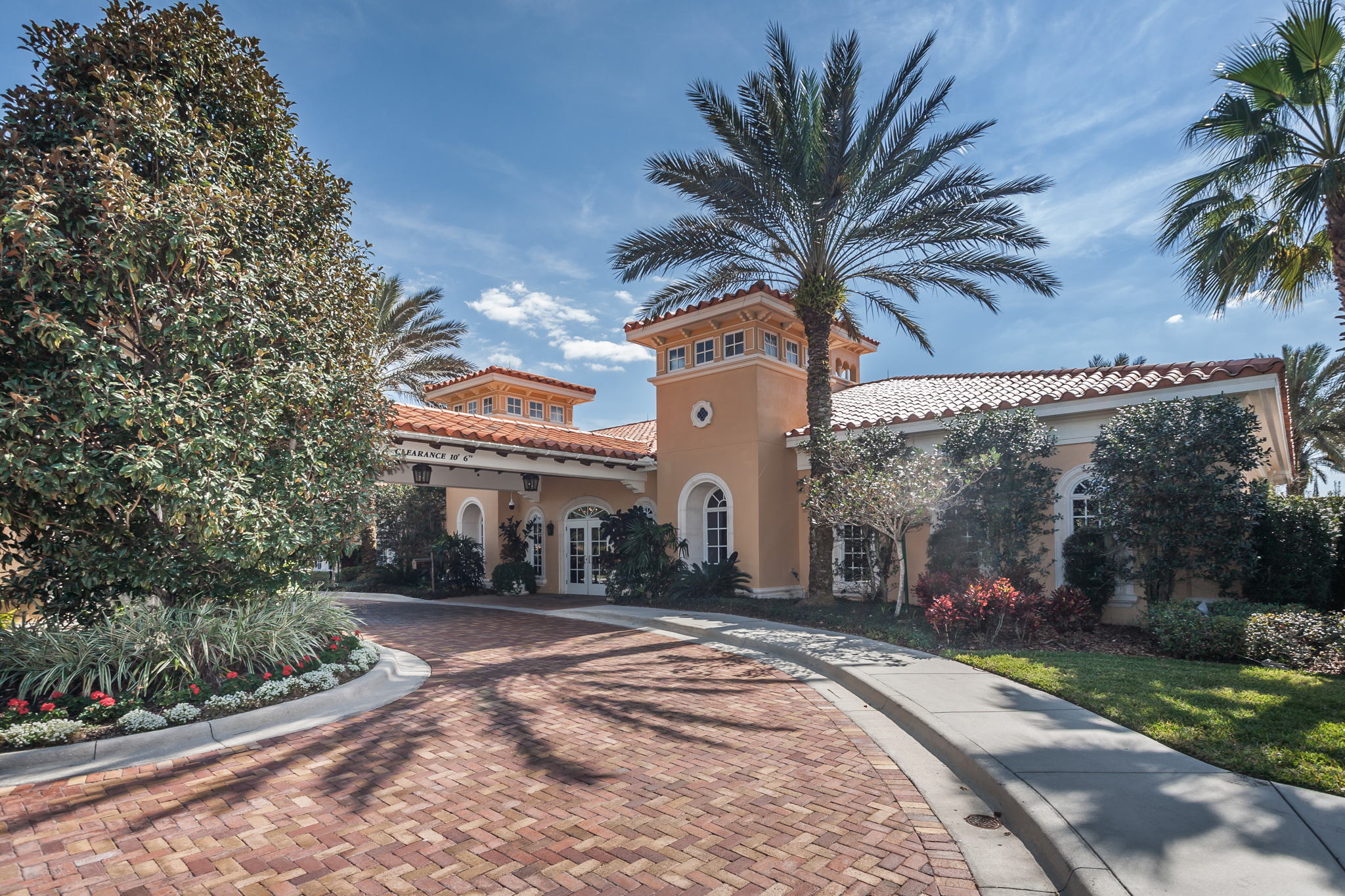 9-Clubhouse Exterior