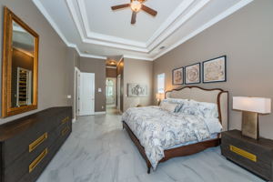 Master Bedroom1b-2