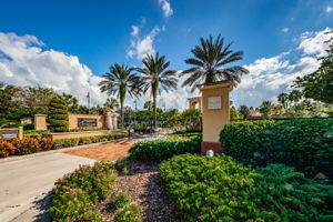 42-Champions Clubhouse Entry