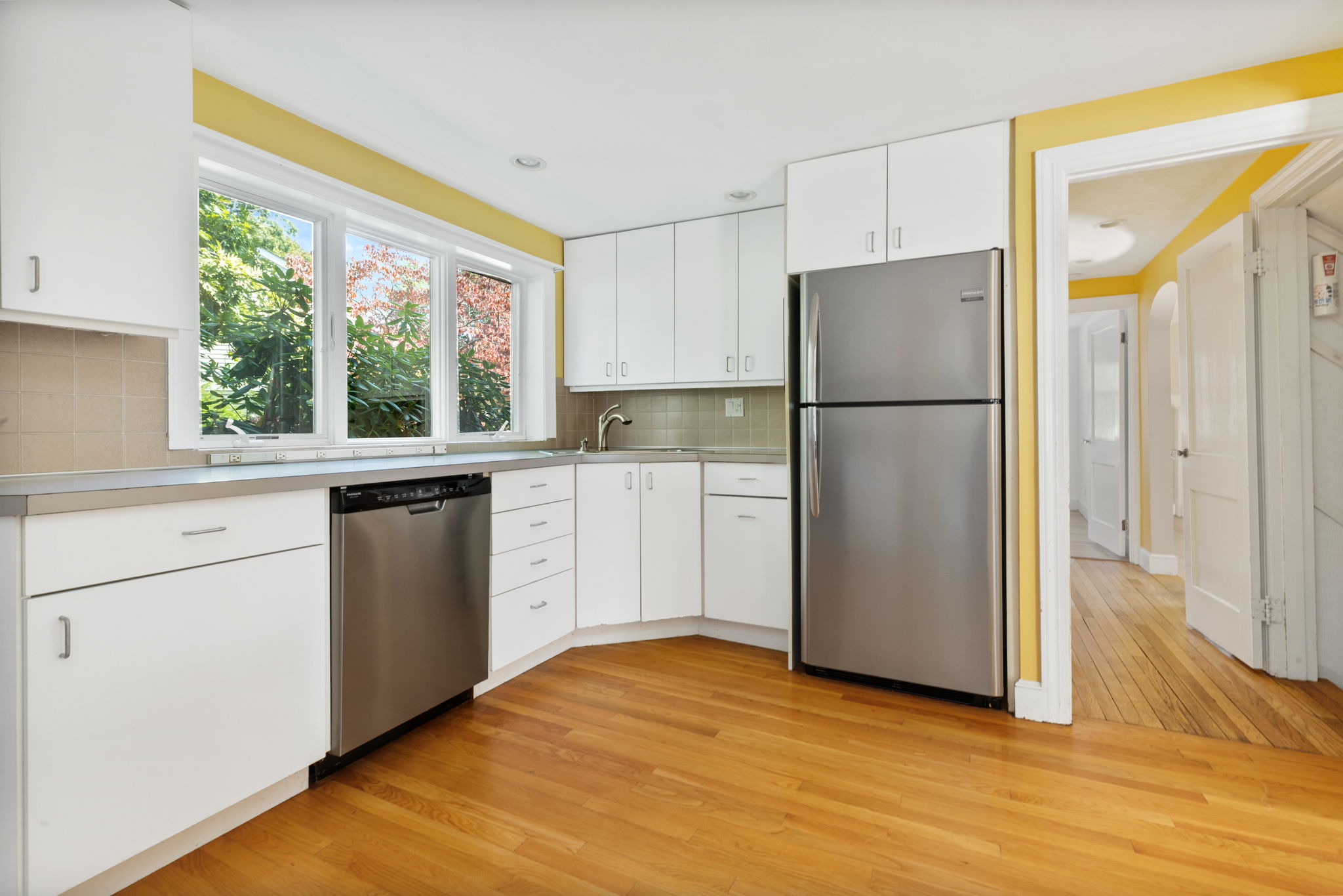 33 Governor Andrew Rd Darleen Lannon Real Estate